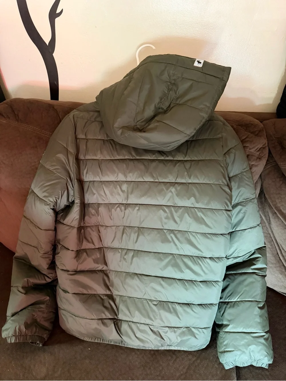 abercrombie kids Olive Green Puffer Jacket with Cream Sherpa Lining Size 15/16
